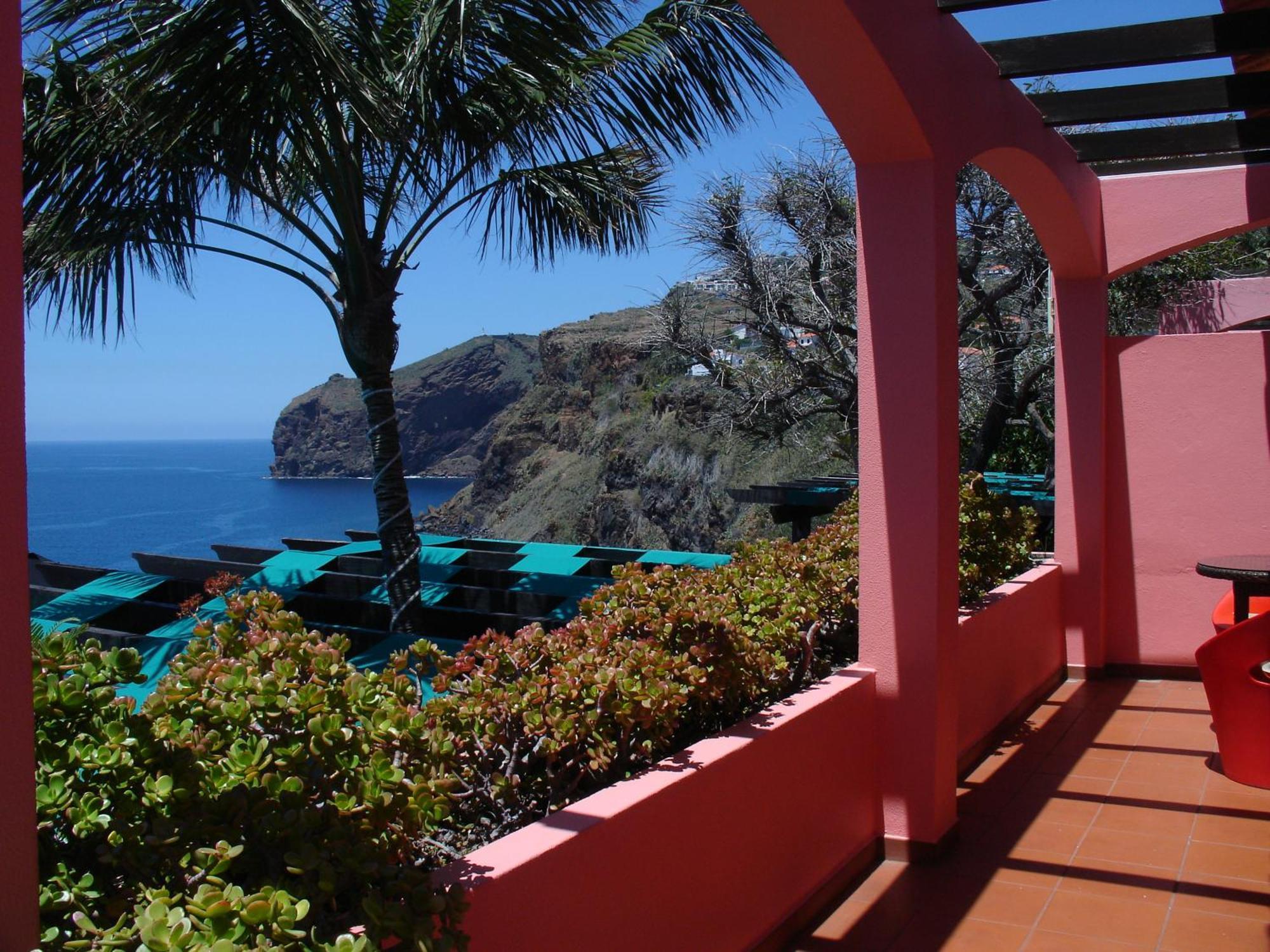 Inn & Art Madeira Caniço Eksteriør billede