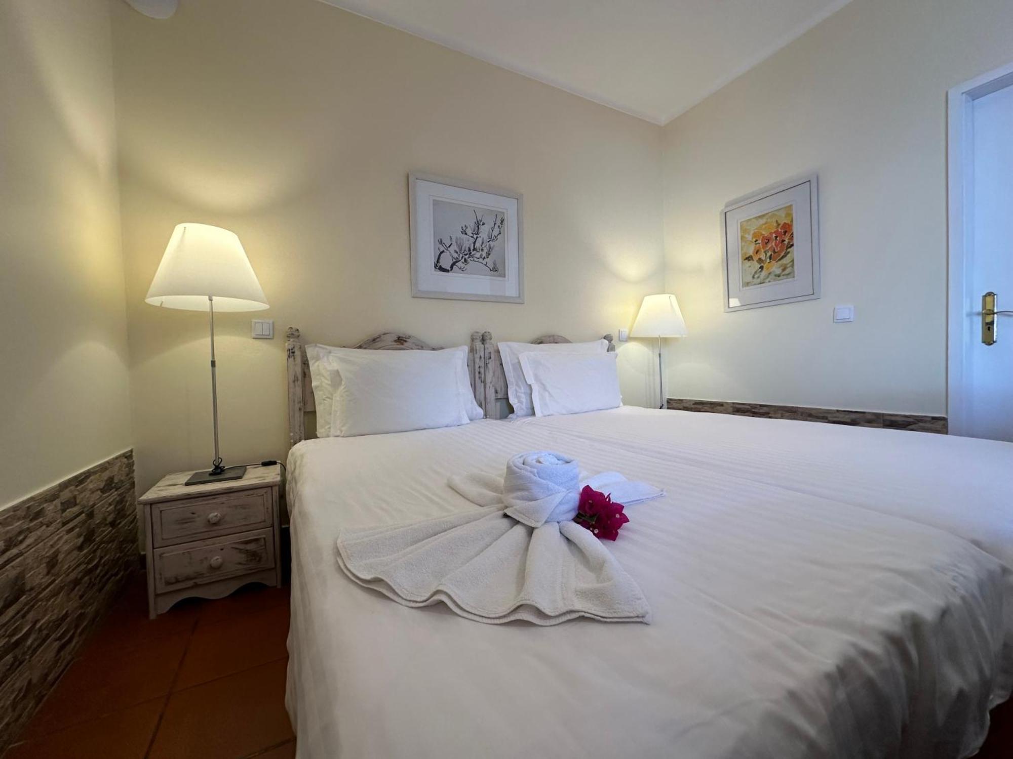 Inn & Art Madeira Caniço Eksteriør billede